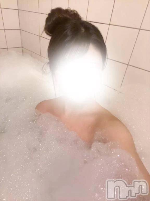 新潟デリヘルLas Vegas(ラスベガス)こはく(22)の2026年10月13日写メブログ「🌰💗」