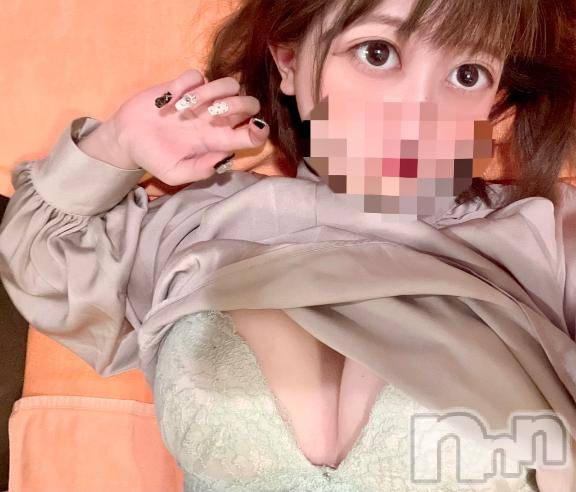 上越デリヘルBLUE BIRD上越店(ブルーバード上越店) けい(21)の3月9日写メブログ「おっきいの、すきですか？🥧🍒」