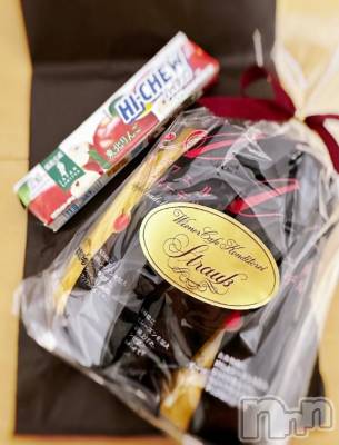 新潟デリヘル Office Amour(オフィスアムール) みつき/ヘルス＆エステ課(33)の10月12日写メブログ「🍎🥧」
