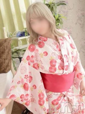 まり(27) 身長157cm、スリーサイズB86(D).W61.H88。新潟ソープ スチュワーデス在籍。