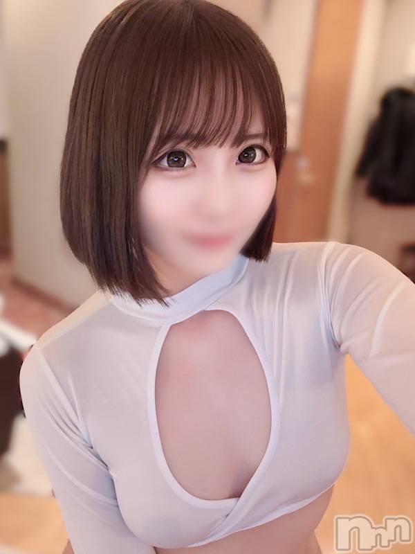 穂凪さえか