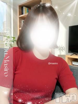 ましろ(37) 身長148cm、スリーサイズB86(D).W60.H85。新潟メンズエステ 愛ぃ撫 -アィーブ-(アイーブ)在籍。