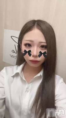 👧