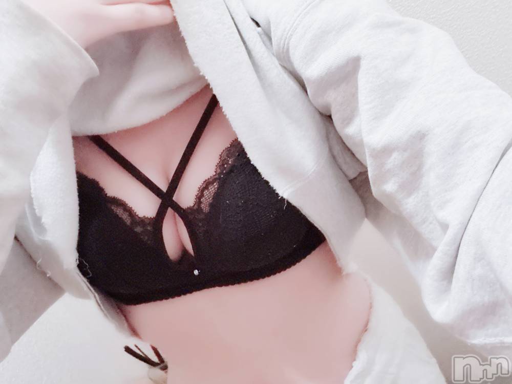 新潟デリヘルMelt(メルト) 【新人】りり(20)の3月9日写メブログ「今週の出勤日‼️素敵な方と会いたいなぁ‪🫶」