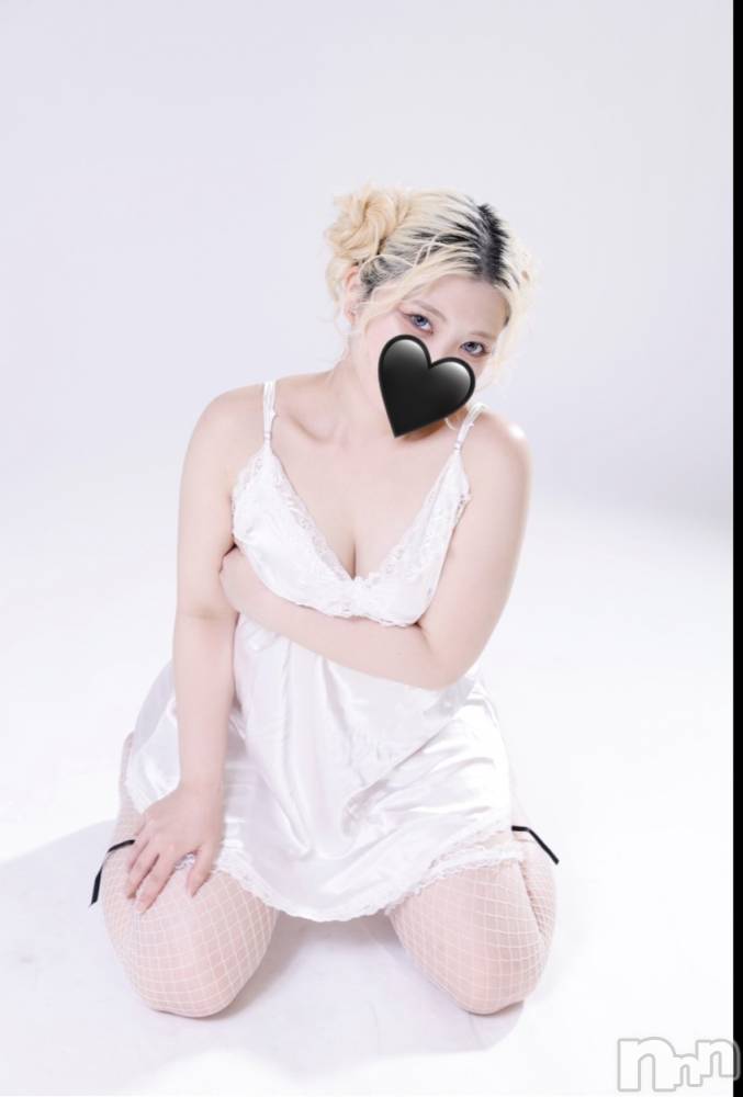 新潟おっパブSUPER ANGEL(スーパーエンジェル) 麗れれ(20)の4月19日写メブログ「合同営業日🍓」