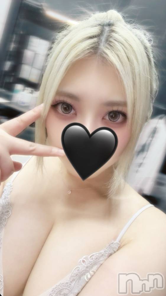 新潟おっパブSUPER ANGEL(スーパーエンジェル) 麗れれ(20)の5月30日写メブログ「今日も駅前にいるよん🍓」