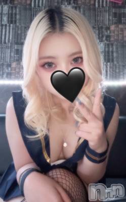 新潟おっパブ SUPER ANGEL(スーパーエンジェル) 麗れれ(20)の8月3日写メブログ「駅前にいるよん🍓」