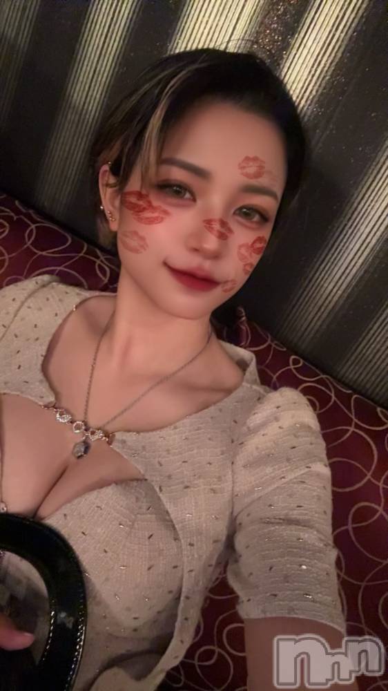 ��Ʋ����Х��顦�����THE LOUNGE ����(�饦�󥸥ե���) ���ߤ�4��4���̥�֥�����4��4�� 19��56ʬ�Υ֥�����