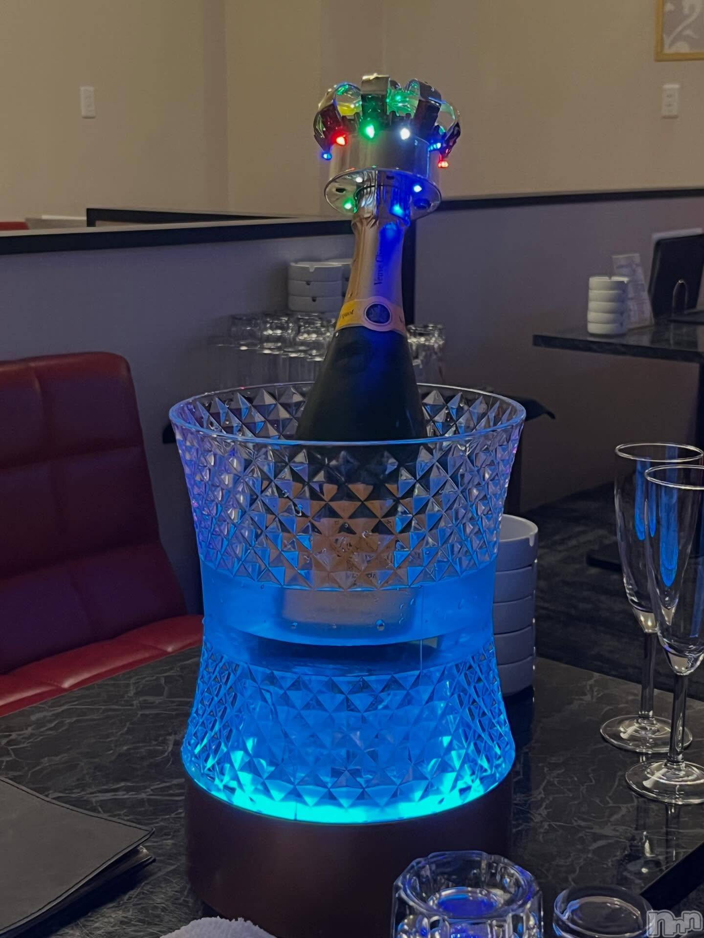 Ĺ���Х��顦�����CLUB FELIX(����� �ե��ꥯ��) ��2026ǯ4��12���̥�֥�����4��12�� 20��41ʬ�μ̥�֥�����