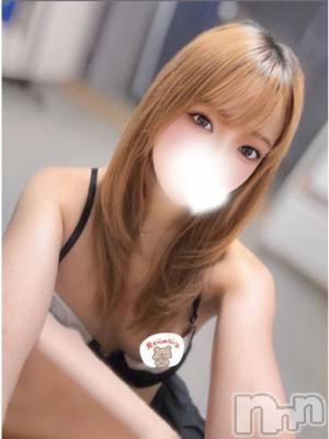 りあ(♪♪)(20) 身長152cm、スリーサイズB84(C).W56.H83。上越デリヘル HONEY(ハニー)在籍。