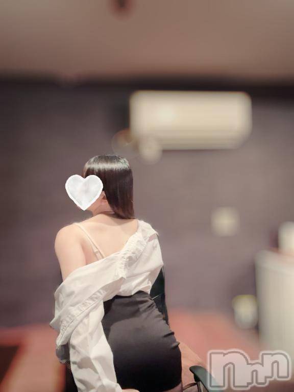 新潟デリヘル奥様特急 新潟店(オクサマトッキュウニイガタテン) ことの(37)の3月10日写メブログ「💌ホテル22   Bさん🩵」