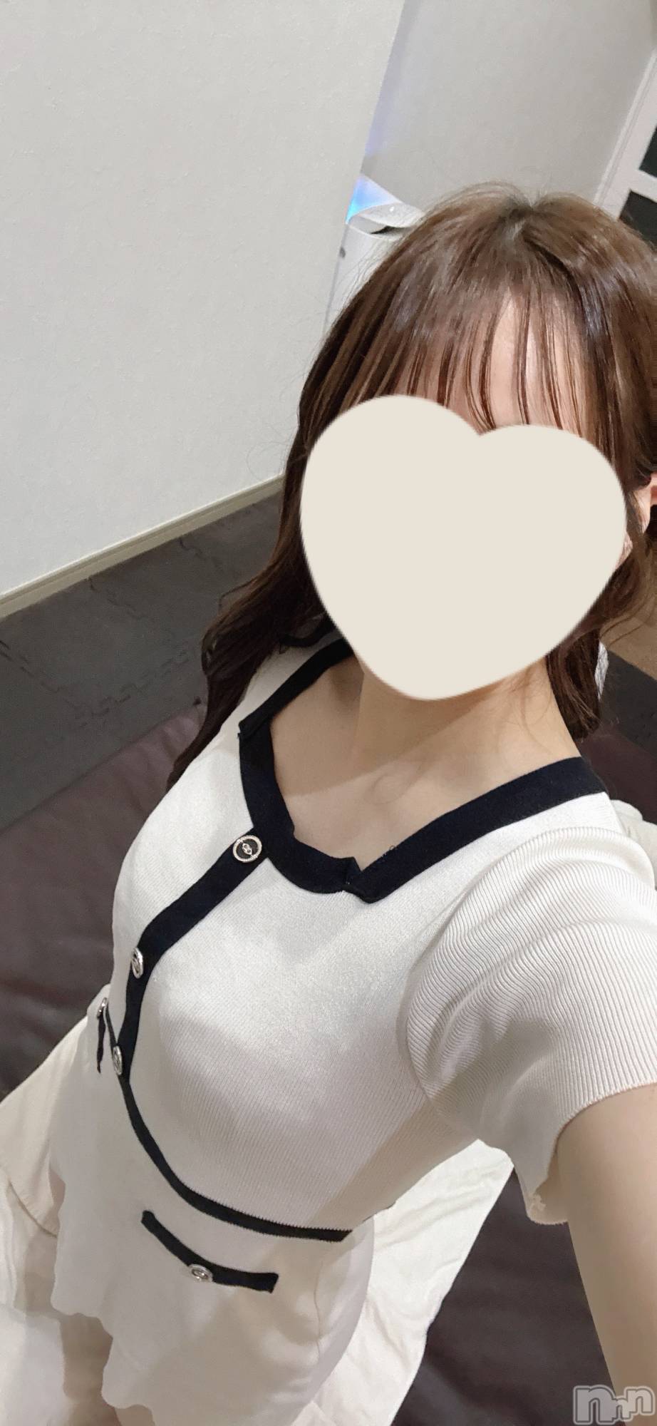 新潟メンズエステTHE PREMIUM SPA(ザ プレミアムスパ)【新人】桃井まこ(28)の2026年7月31日写メブログ「👀🤍」