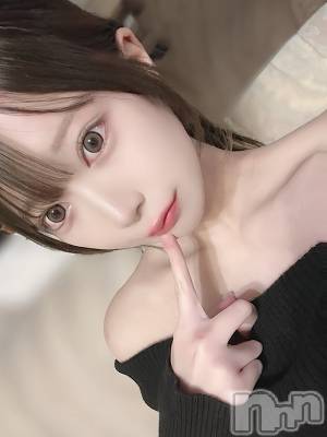 織衣しずか(19) 身長170cm、スリーサイズB86(E).W54.H87。上越デリヘル RICHARD（リシャール）(リシャール)在籍。