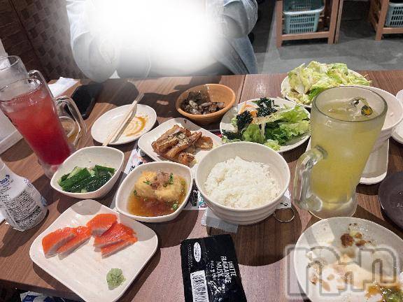 新潟デリヘル新潟風俗Noel-ノエル-(ノエル)体験せいな(18)の2026年4月2日写メブログ「また今日も雨かー😭」