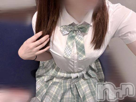 長岡デリヘル純・無垢(ジュンムク)あの(21)の2026年8月19日写メブログ「出勤🩵14時から🈳～🤍」