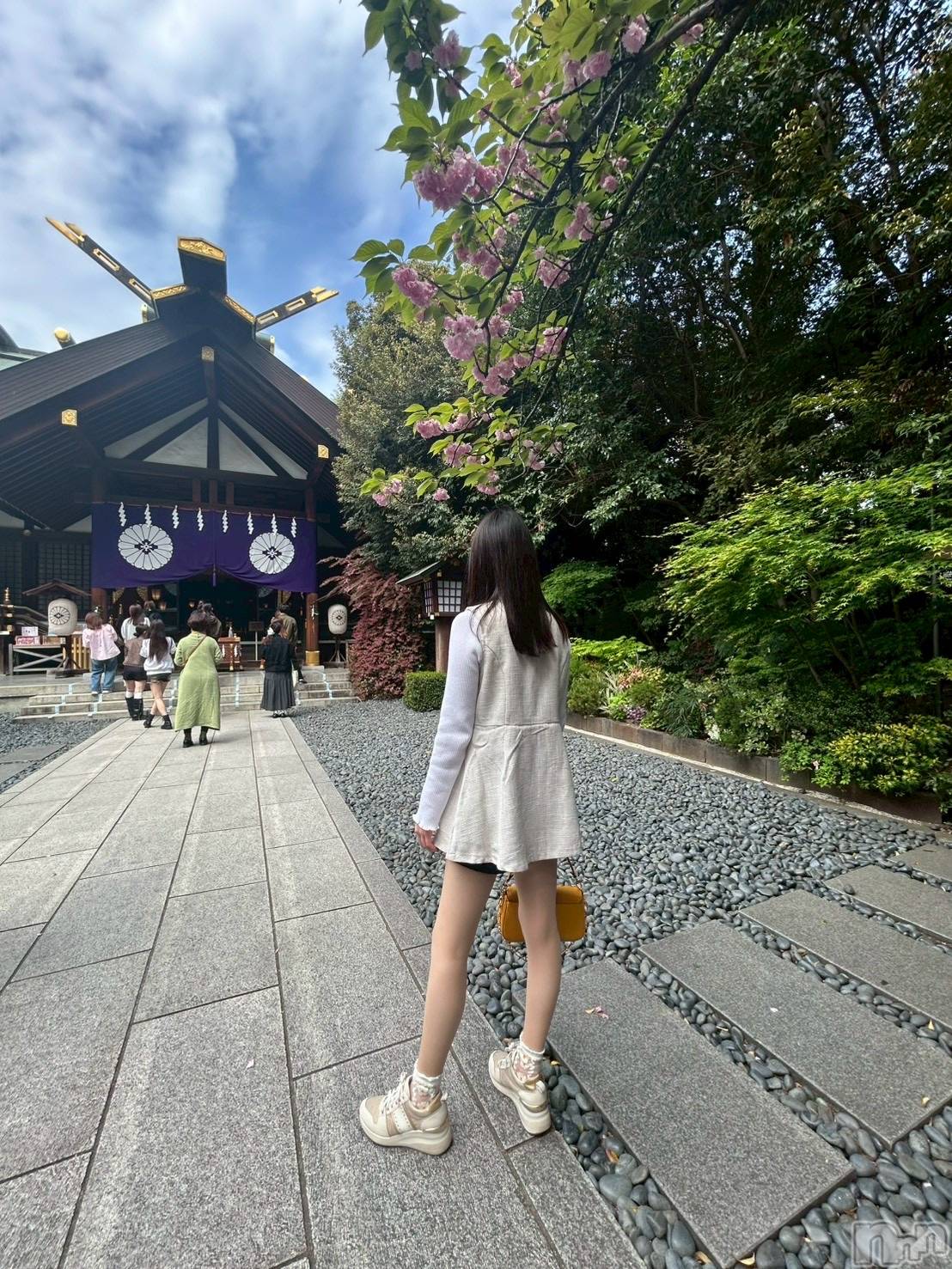 新潟ギャラ飲み今すぐ乾杯【ギャラ飲み】新潟コンパ(イマスグカンパイギャラノミニイガタコンパ)ななみ(26)の2026年4月18日写メブログ「もうすぐ」