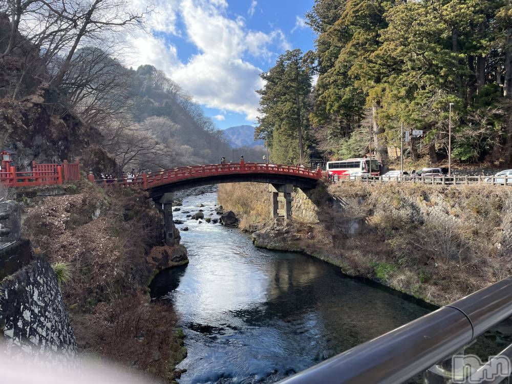 長岡デリヘル長岡人妻市(ナガオカヒトヅマイチ) かりな★熟れた人妻のエロさ★(37)の9月13日写メブログ「こんばんは☆」