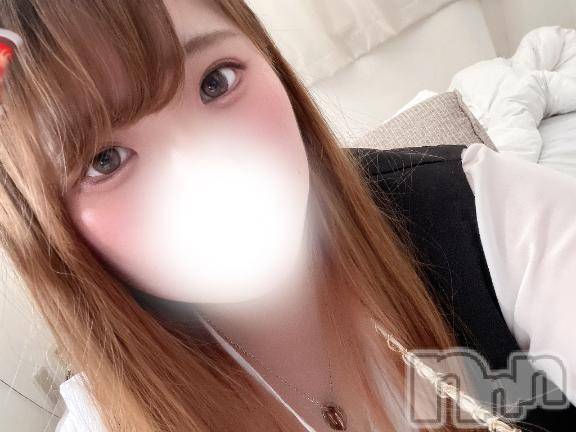 新潟デリヘル奥様特急 新潟店(オクサマトッキュウニイガタテン) みいこ(25)の7月4日写メブログ「この角度が盛れるんです(๑•̀ㅁ•́ฅ✨笑」