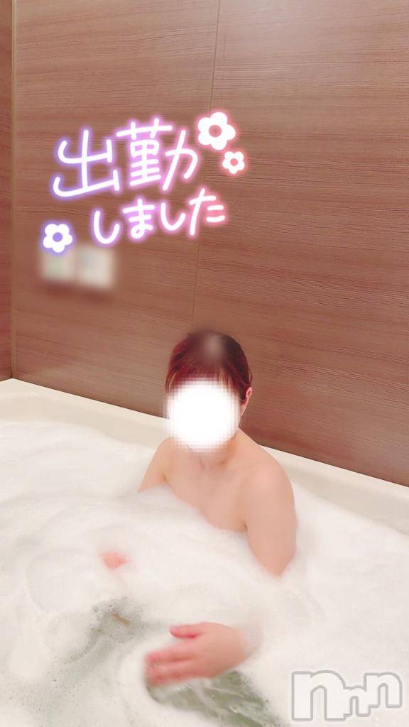 長岡デリヘル純・無垢(ジュンムク)みい(21)の2026年3月26日写メブログ「出勤してます♡」