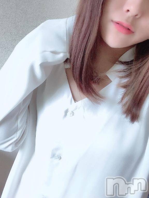新潟ソープスチュワーデス れん(23)の4月28日写メブログ「出勤！」