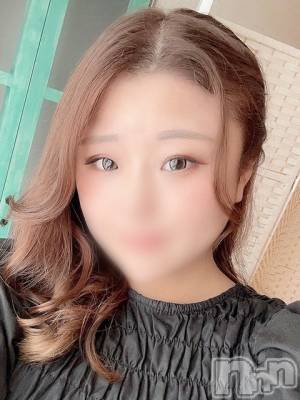 れん(23) 身長156cm、スリーサイズB85(D).W60.H88。新潟ソープ スチュワーデス在籍。