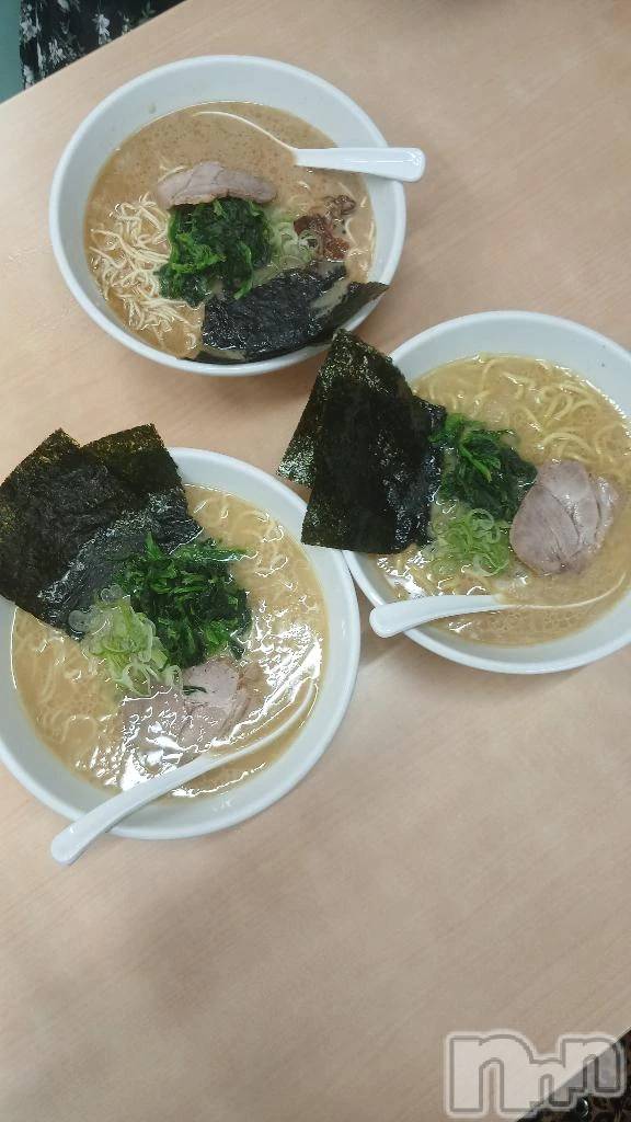 新潟デリヘル新潟市鳥屋野潟ちゃんこ(ニイガタシトヤノガタチャンコ)れもん(20)の2026年7月6日写メブログ「実は……❤」