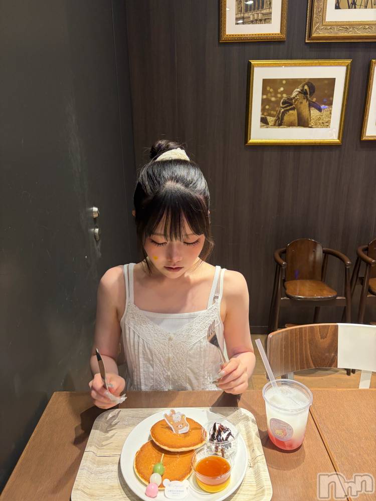 ��Į���ʥå��������륺�С�GIRLS BAR ROBIN(�����륺�С����ӥ�) ��ʤ�7��30���̥�֥����֤��ޡ���💋🩷��