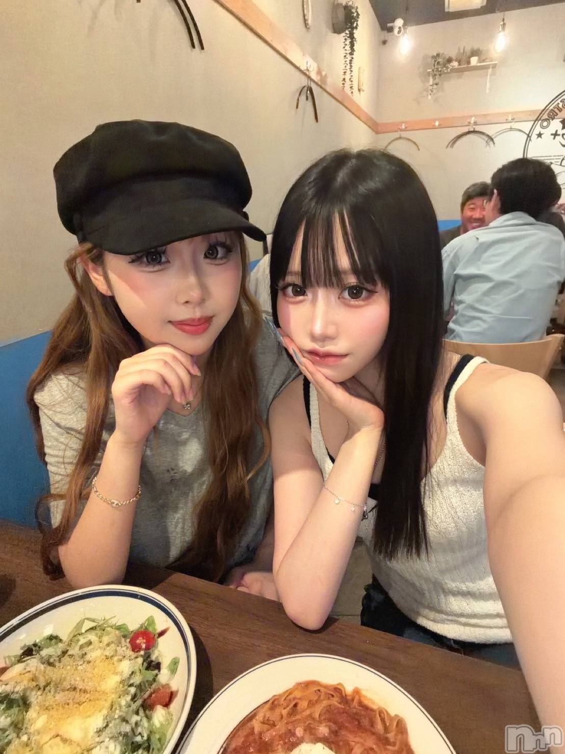 ��Į���ʥå��������륺�С�GIRLS BAR ROBIN(�����륺�С����ӥ�) ��2026ǯ8��23���̥�֥�����8��23�� 23��53ʬ�Υ֥�����