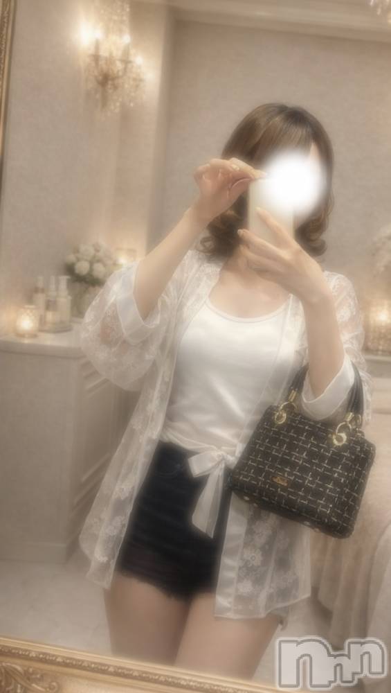 新潟メンズエステ愛ぃ撫 -アィーブ-(アイーブ) まい(27)の4月3日写メブログ「昼のうちに、こっそり🩷」
