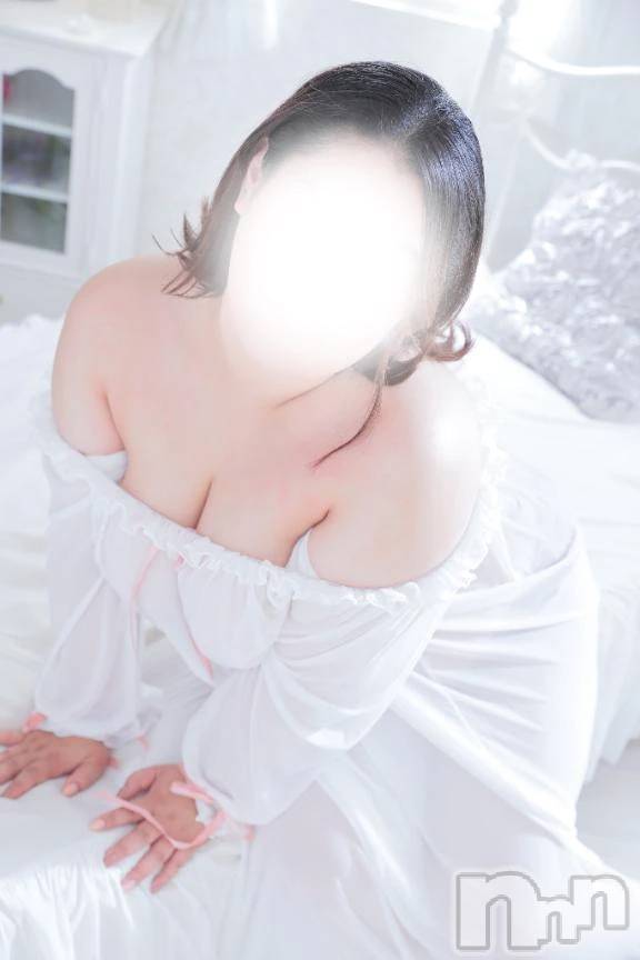 新潟デリヘル新潟市鳥屋野潟ちゃんこ(ニイガタシトヤノガタチャンコ)あも(23)の2026年8月28日写メブログ「🕊あもの中身気にならない？🤭💕」