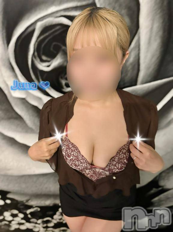 長岡デリヘルBIANCA～主人の知らない私～長岡店(ビアンカナガオカテン) 花月　じゅな(25)の10月2日写メブログ「感情の波が激しい日々😭🥰😱」