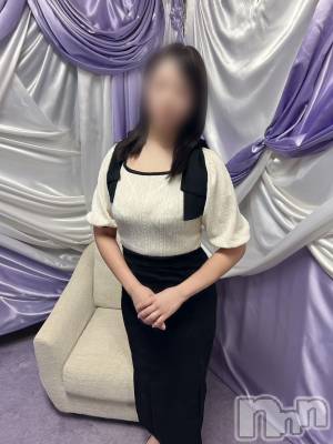 花月　じゅな(25) 身長157cm、スリーサイズB84(E).W59.H86。長岡デリヘル BIANCA～主人の知らない私～長岡店(ビアンカナガオカテン)在籍。