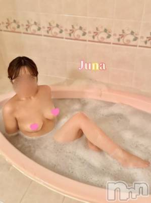 長岡デリヘル BIANCA～主人の知らない私～長岡店(ビアンカナガオカテン) 花月　じゅな(25)の5月30日写メブログ「じゅなのママとどっちが痩せてるか対決したよ！」