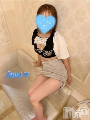長岡デリヘル BIANCA～主人の知らない私～長岡店(ビアンカナガオカテン) 花月　じゅな(25)の8月16日写メブログ「こんなに前髪長い時代懐かしいよ😢😢」