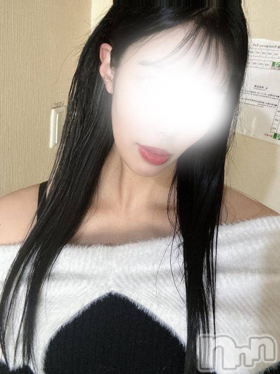 新潟デリヘル新潟人妻　2nd Wife(セカンドワイフ)体験。かんな奥様(32)の2026年3月27日写メブログ「🤍本日も🤍」