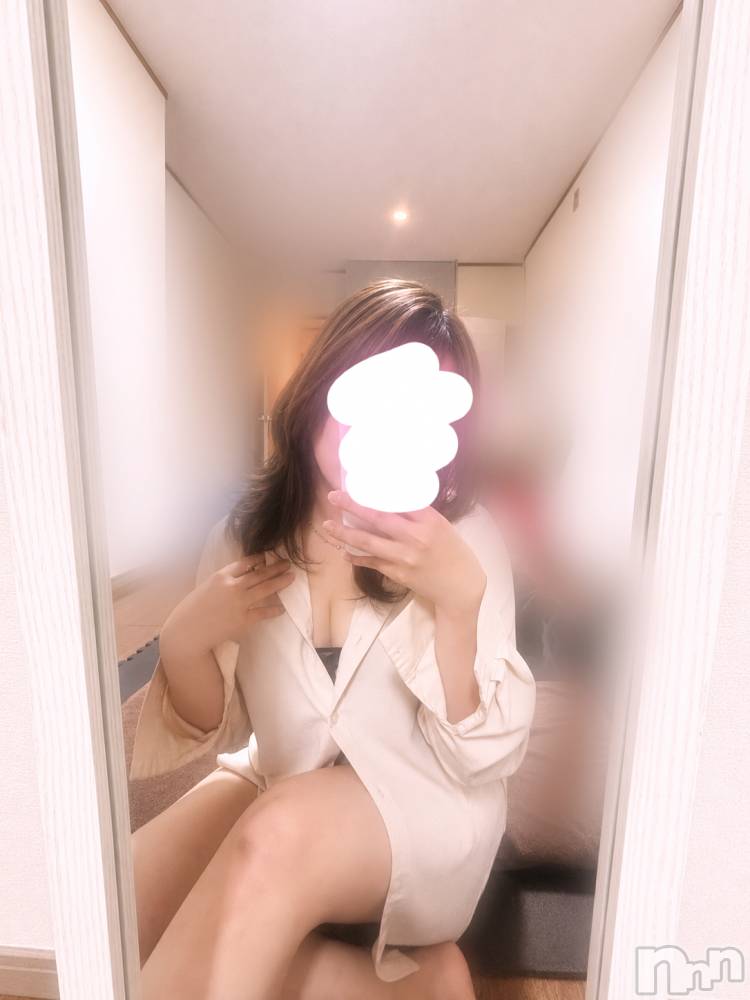 新潟メンズエステTHE PREMIUM SPA(ザ プレミアムスパ) 神楽せな(20)の9月1日写メブログ「エロいよね❓❓」