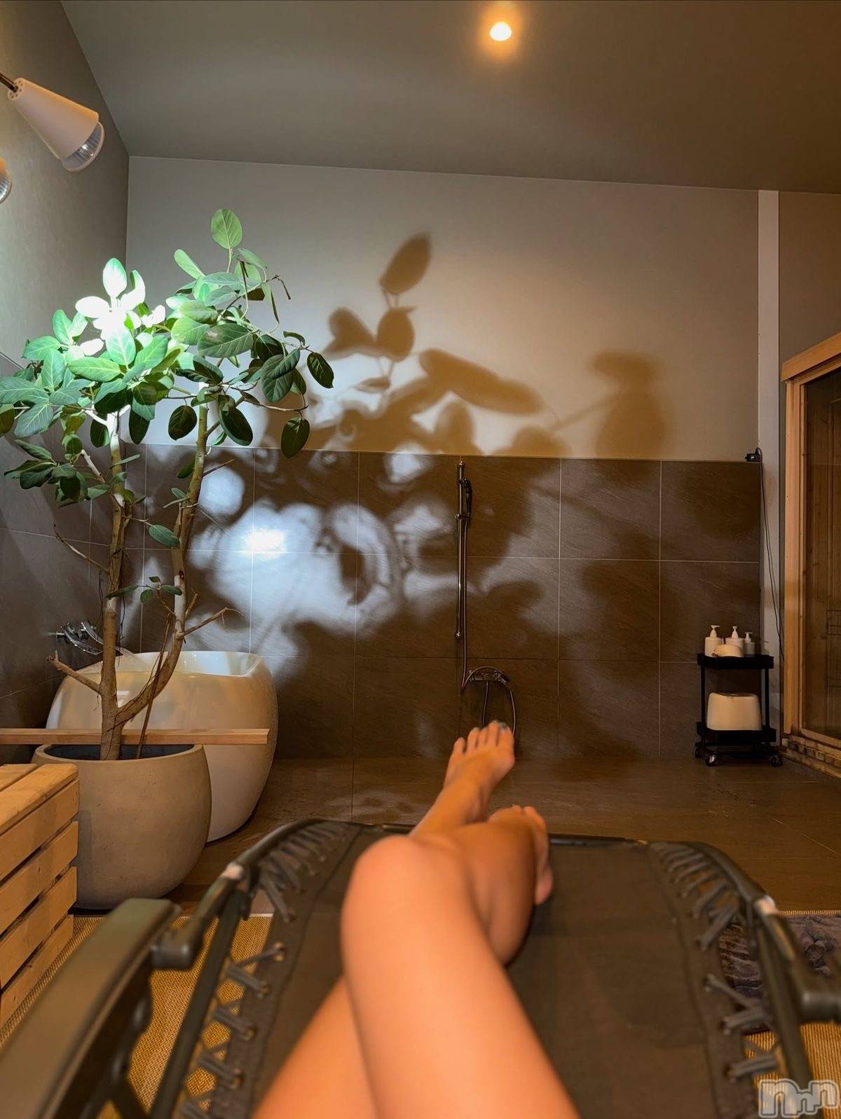 新潟メンズエステCHANEL(シャネル)SANA(23)の2026年4月25日写メブログ「えちえちNEW衣装GET」