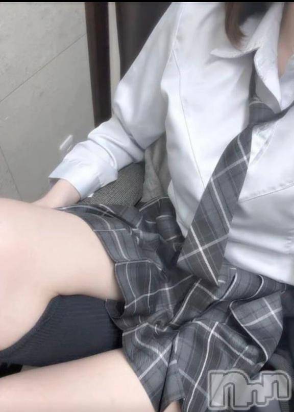 長岡デリヘル純・無垢(ジュンムク) らいむ(20)の4月14日写メブログ「おはようございます🐱」