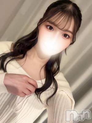 あすみ(23) 身長164cm、スリーサイズB86(D).W56.H84。上越デリヘル BLUE BIRD上越店(ブルーバード上越店)在籍。