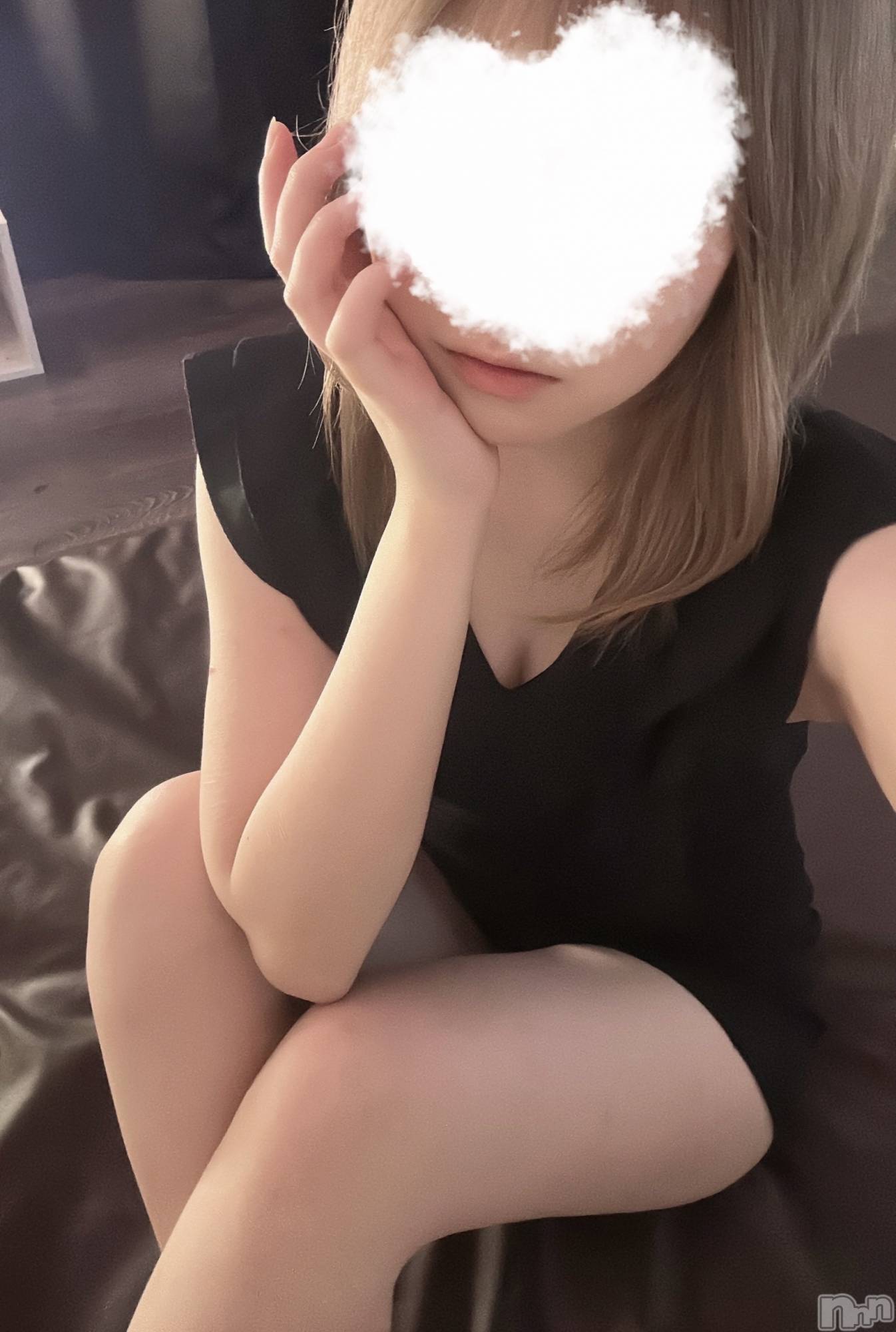 新潟メンズエステAMBER～アンバー～(アンバー)楠木　さら(21)の2026年4月10日写メブログ「じめじめ💦」