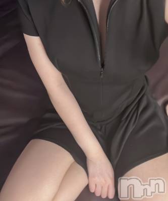 新潟メンズエステ AMBER～アンバー～(アンバー) 楠木　さら(21)の4月4日写メブログ「今日も😋🙌🏻」