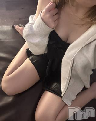 新潟メンズエステ AMBER～アンバー～(アンバー) 楠木　さら(21)の4月13日写メブログ「よわい、。」