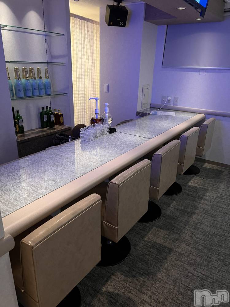 ��Į���ʥå��������륺�С�GirlsBar Raviy(�����륺�С������) �����Ҥ�4��28���̥�֥�����GW���Ϥޤ����ϰ��ߤ���w��