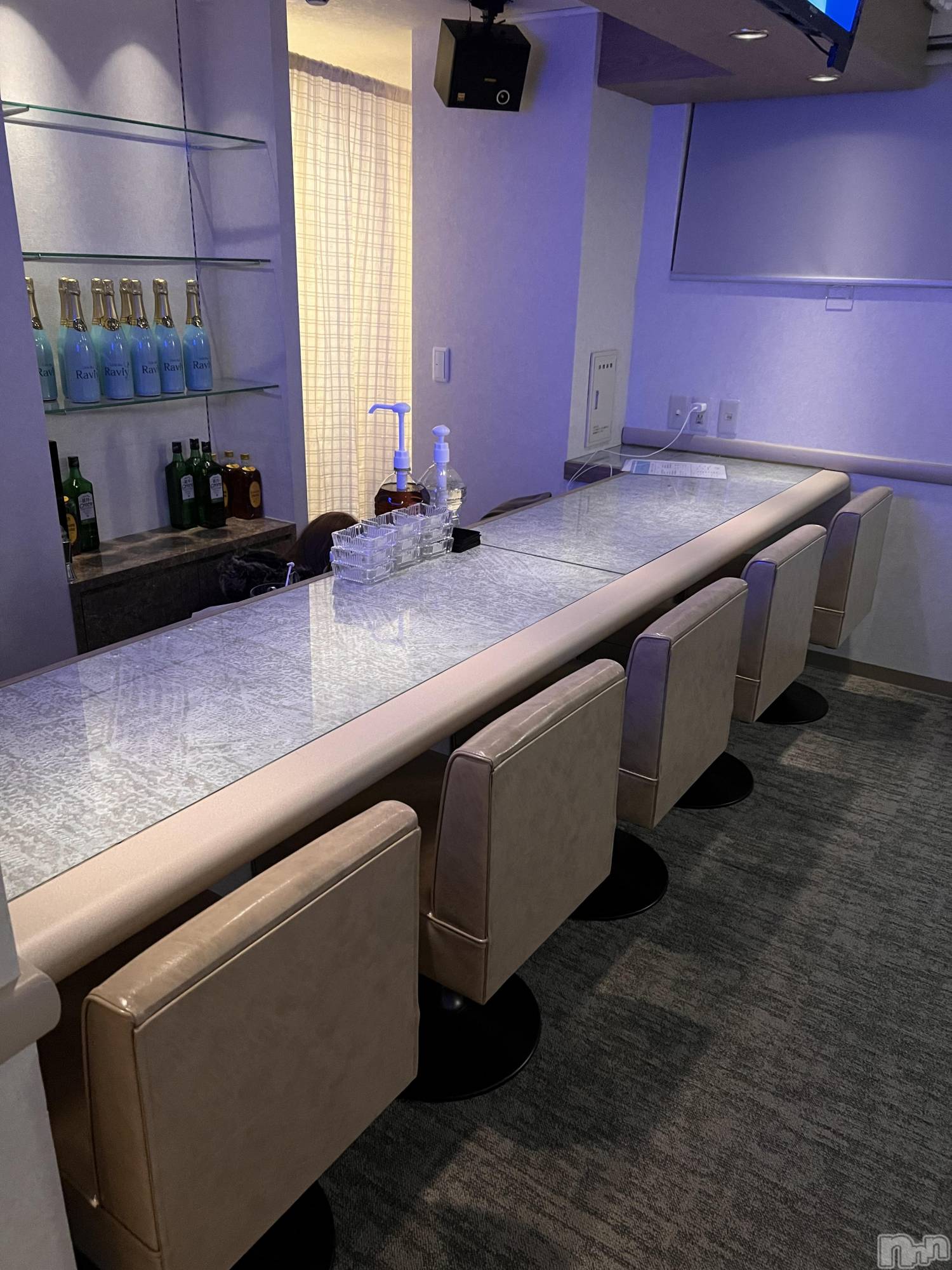 ��Į���ʥå��������륺�С�GirlsBar Raviy(�����륺�С������) ��2026ǯ4��28���̥�֥�����GW���Ϥޤ����ϰ��ߤ���w��