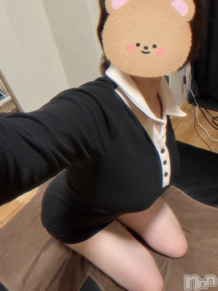 新潟メンズエステTHE PREMIUM SPA(ザ プレミアムスパ) 湊りさ(22)の9月16日写メブログ「お腹触ってみる…？💗」