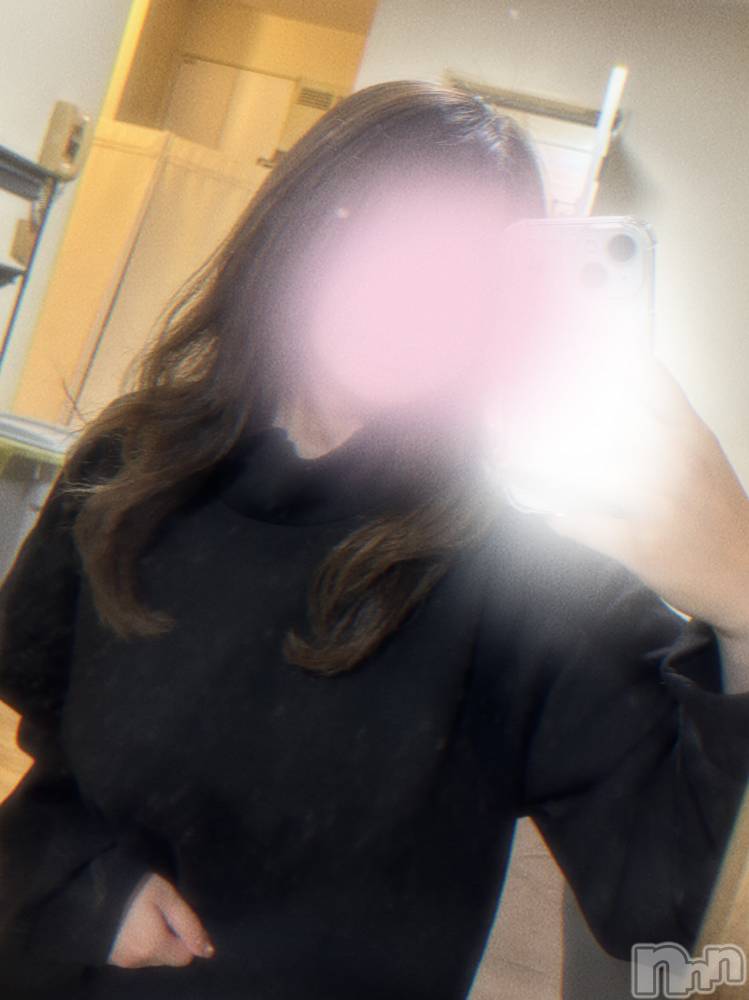 新潟メンズエステTHE PREMIUM SPA(ザ プレミアムスパ) 湊りさ(22)の10月16日写メブログ「私服だよ💖」