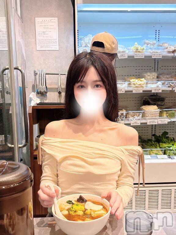 上越デリヘルHONEY(ハニー) ふうび(♪♪)(19)の4月5日写メブログ「即イキマシーン🐳🥂」