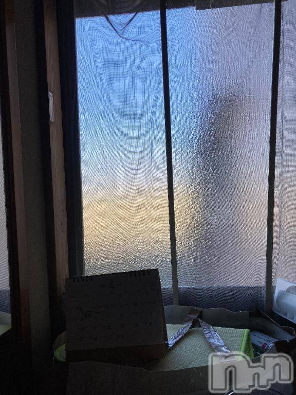 長岡デリヘル長岡風俗出張アロママッサージ(ナガオカフウゾクシュッチョウアロママッサージ)新人みほ(32)の2026年4月9日写メブログ「本日出勤でーす。^ ^❤️」