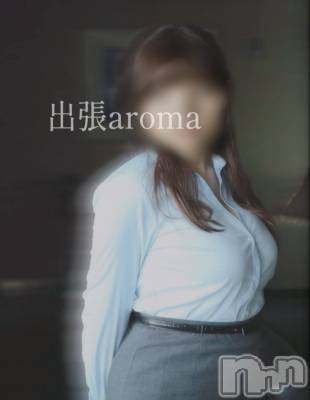 新人みほ(32) 身長153cm、スリーサイズB99(G以上).W78.H88。長岡デリヘル 長岡風俗出張アロママッサージ(ナガオカフウゾクシュッチョウアロママッサージ)在籍。