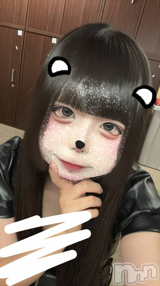 ����������ʥå��������륺�С�Girls Bar Philia(�����륺�С��ե��ꥢ) �ͤ��8��17���̥�֥�����22������